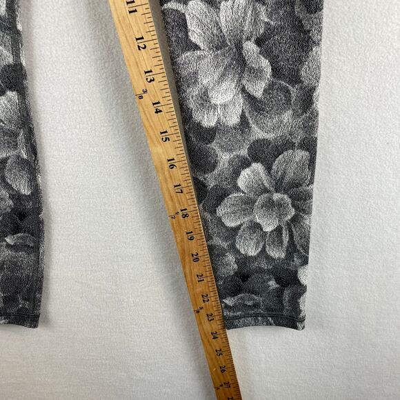 Athleta Pant  “Elation” Textured Tight Chakra Floral Black/ Seasalt #985195 XS - Picture 7 of 9